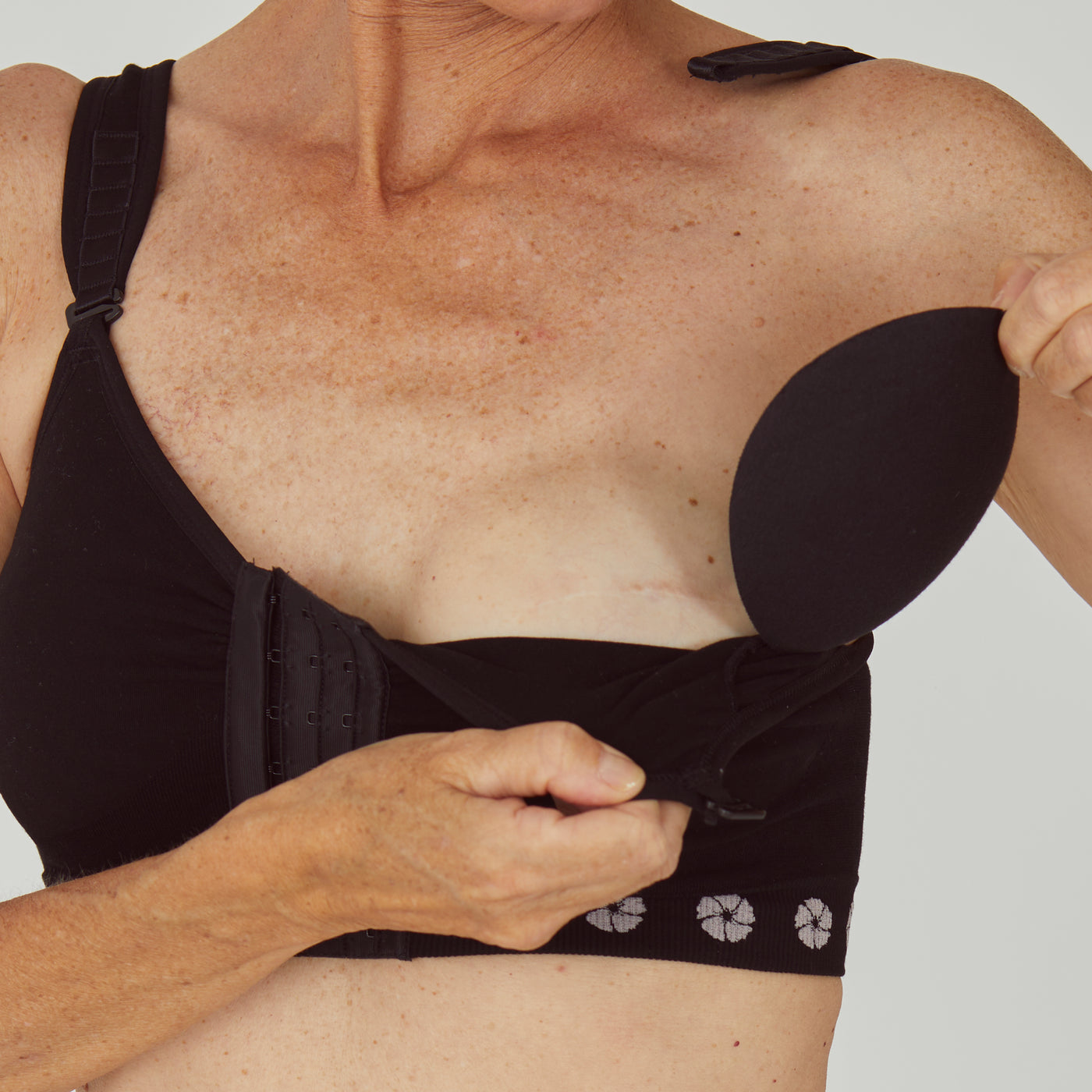 H9635 Front Zipper Silk Sleeping Bra After Breast Cancer Surgery